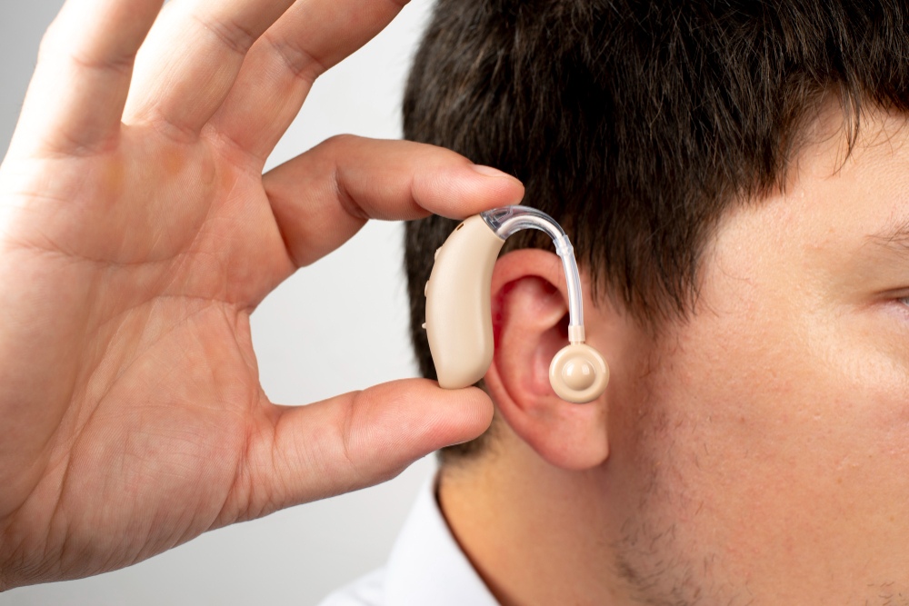 Hearing aid distribution